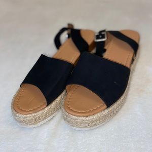 Black platform espadrilles